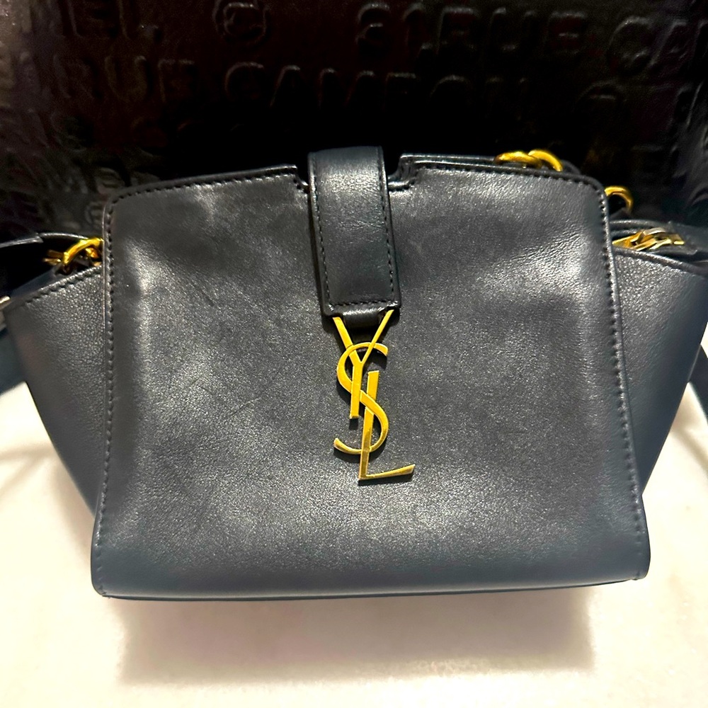 Yves Saint Laurent Toy Cabas Black Leather Crossbody Bag 💼 👜😊